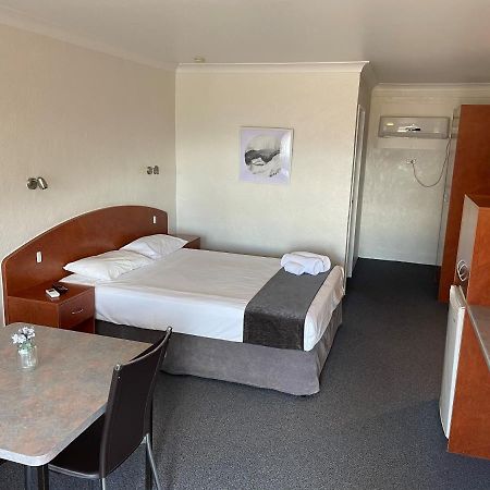 Childers Gateway Motor Inn Exteriör bild